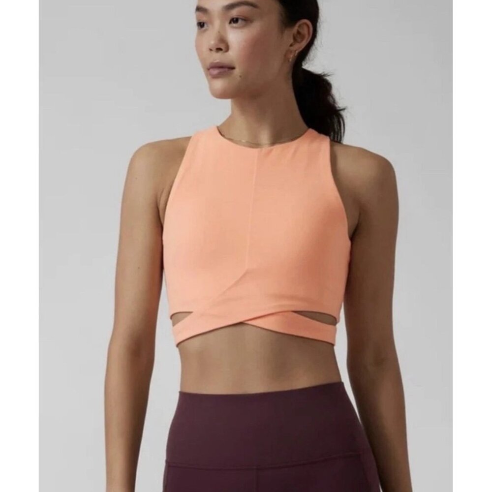 Athleta XL D/DD NWT Conscious Cut Out Crop Top Remov. Cups Light Orange